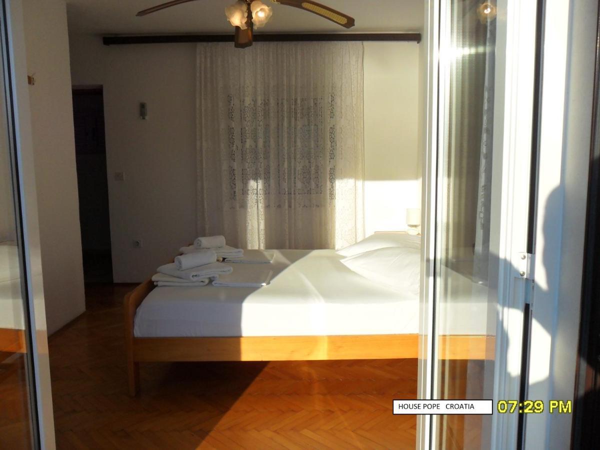 Beachfront House Pope B&B Selca  Exterior foto